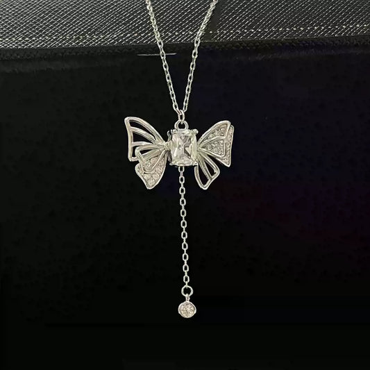 Movable Butterfly Necklace